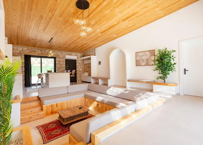 Willa Affordable Stone *